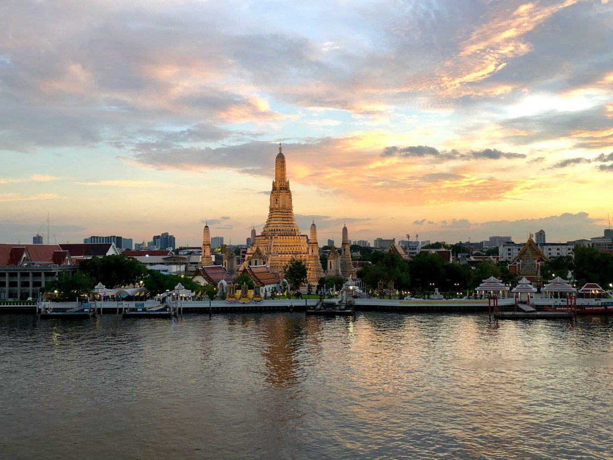 Heading: An Exploration of Bangkok Tour Attractions: A Blend of History and&nbsp;Modernity